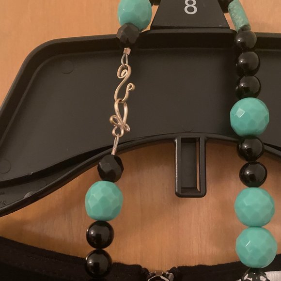 Handmade Brand New Beautiful Beaded 18" Necklace - Picture 7 of 8